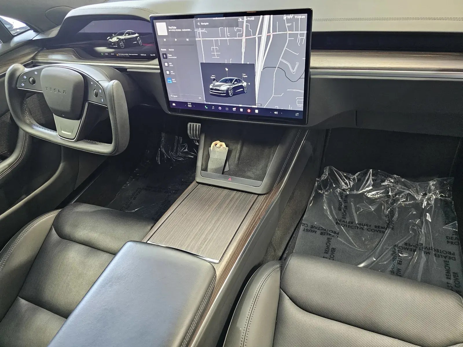 2023 Tesla Model S Standard Range photo 5