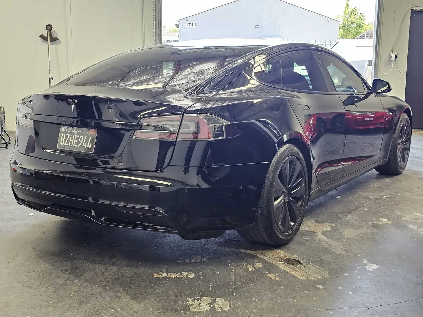 2022 Tesla Model S Base photo 4