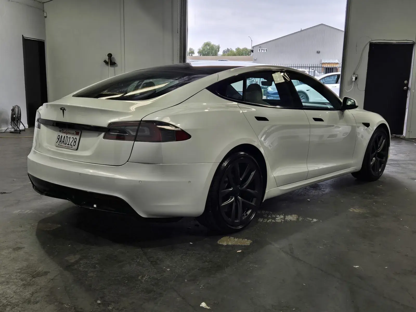 2022 Tesla Model S Base photo 4