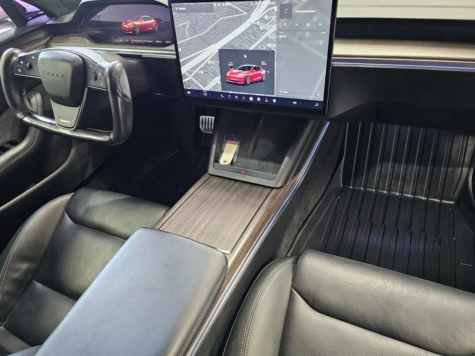 2023 Tesla Model S Standard Range photo 5