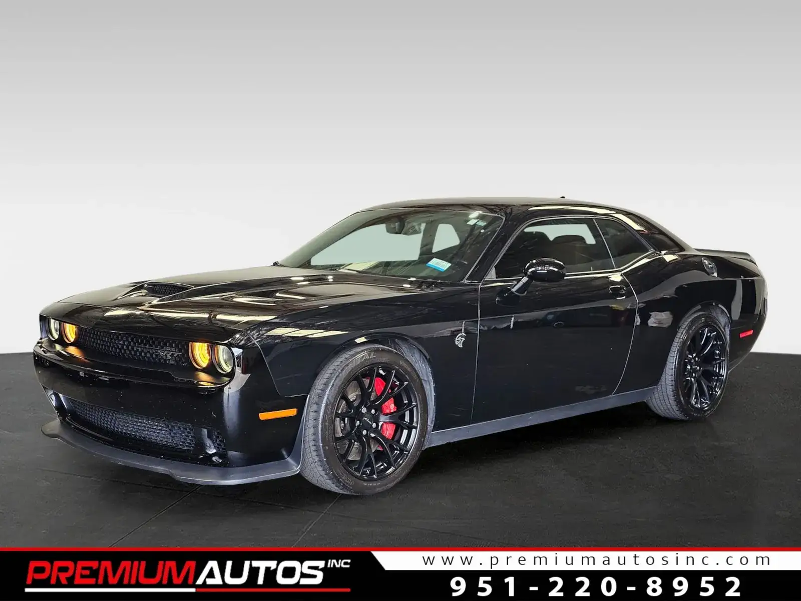 2016 Dodge Challenger SRT Hellcat photo 1
