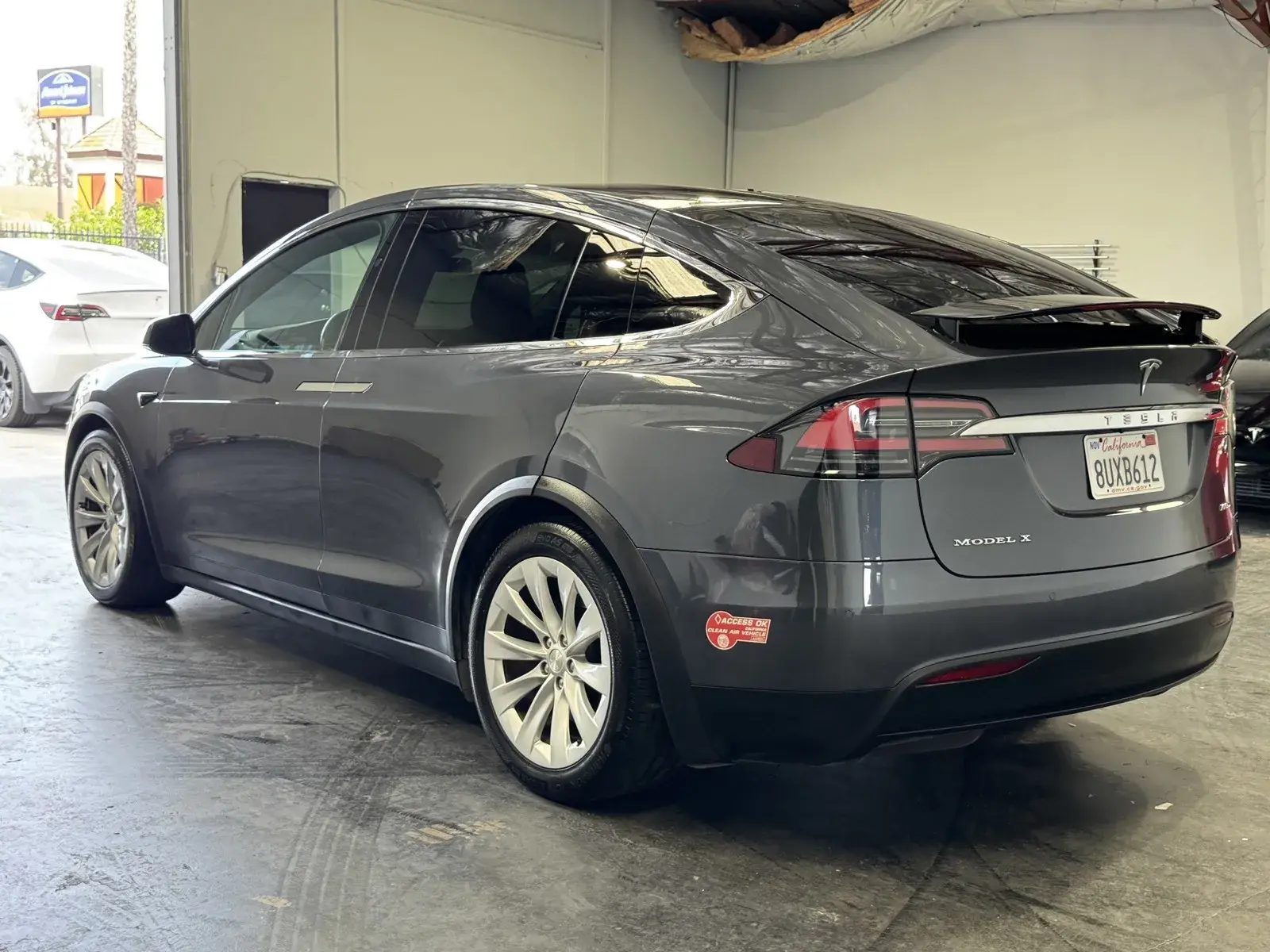 Vehicle Image 2