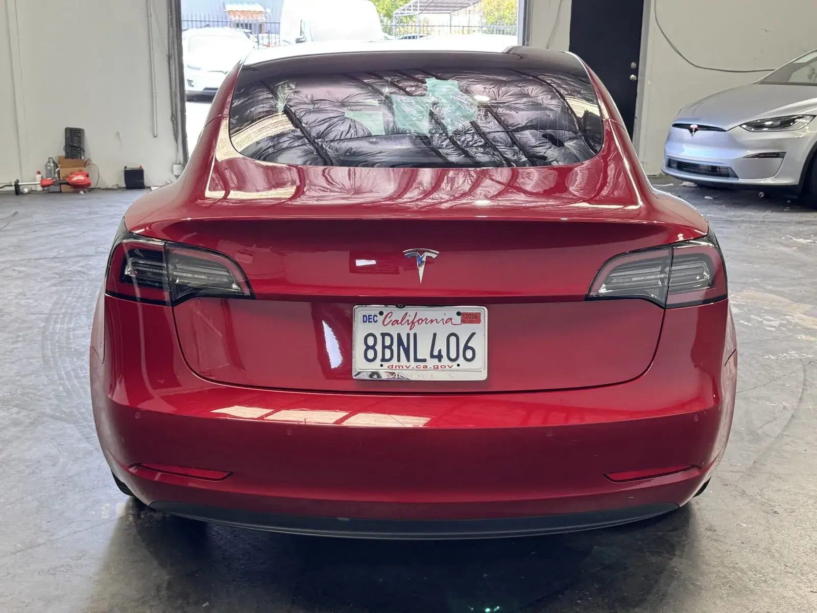 2017 Tesla Model 3 Base photo 3