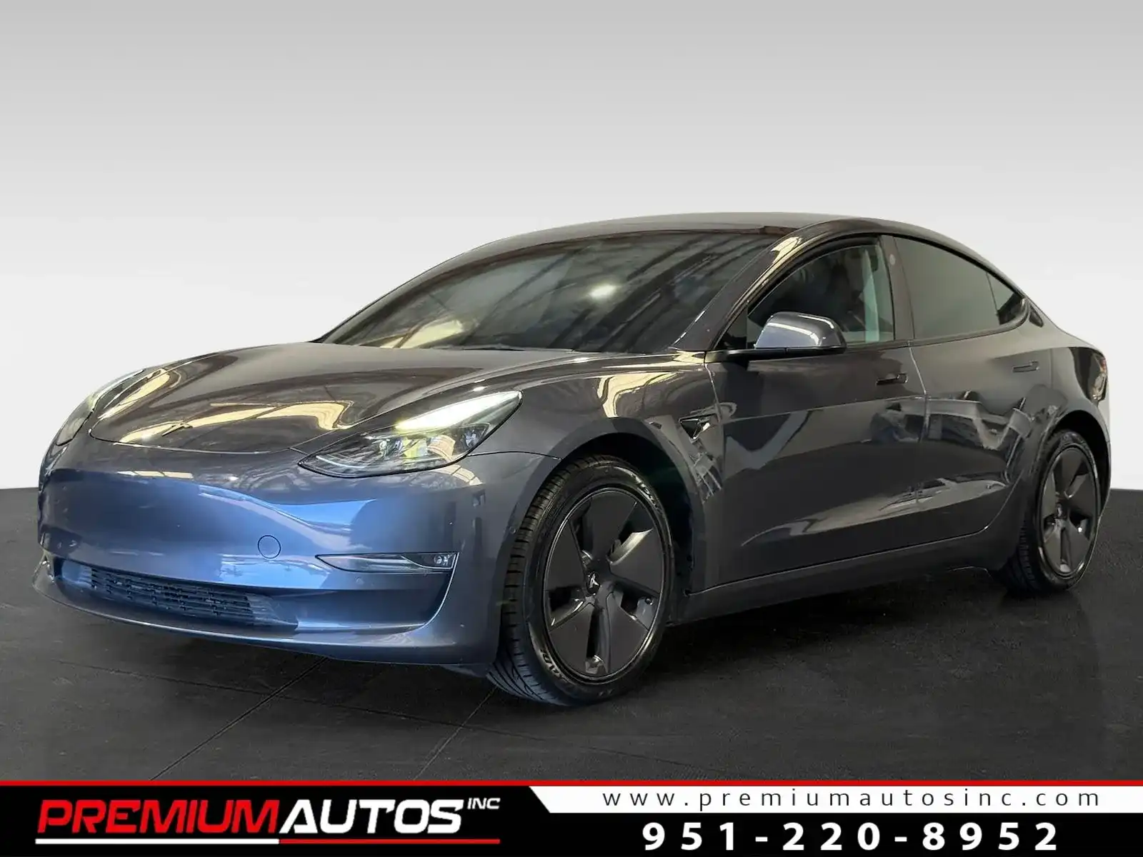 2022 Tesla Model 3 Long Range Dual Motor All-Wheel Drive's photo