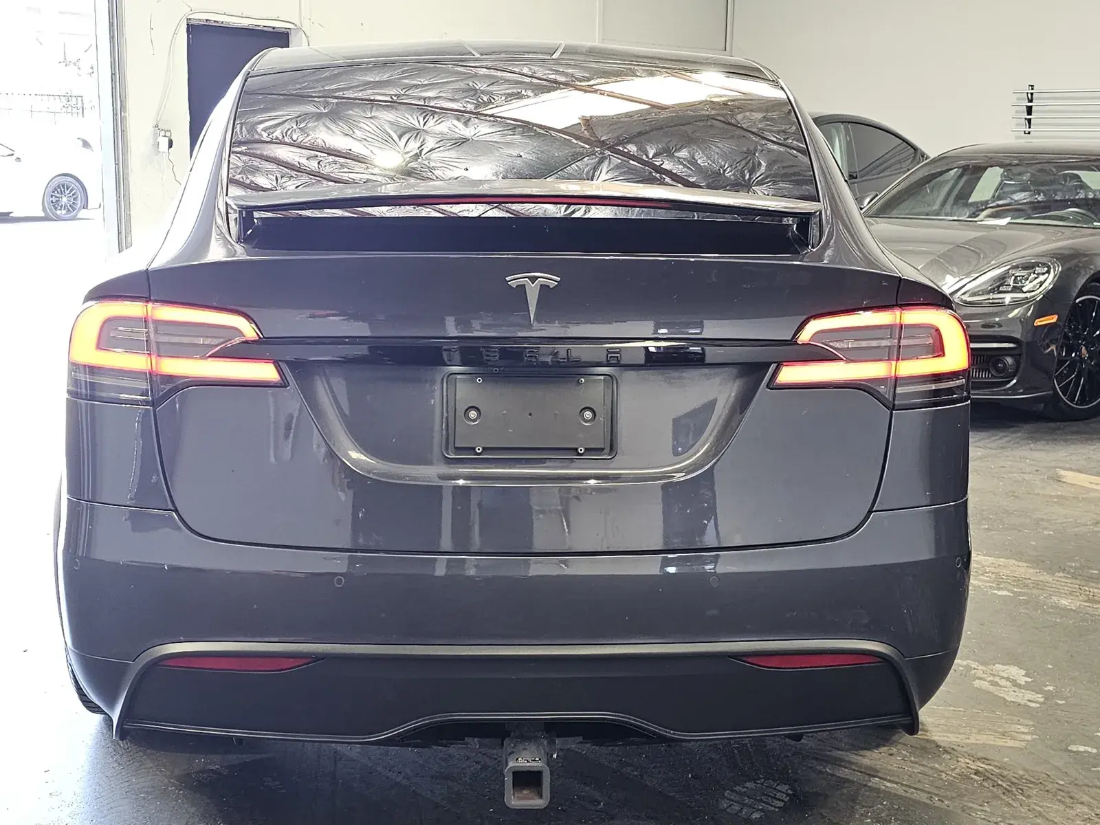 2022 Tesla Model X Long Range photo 3