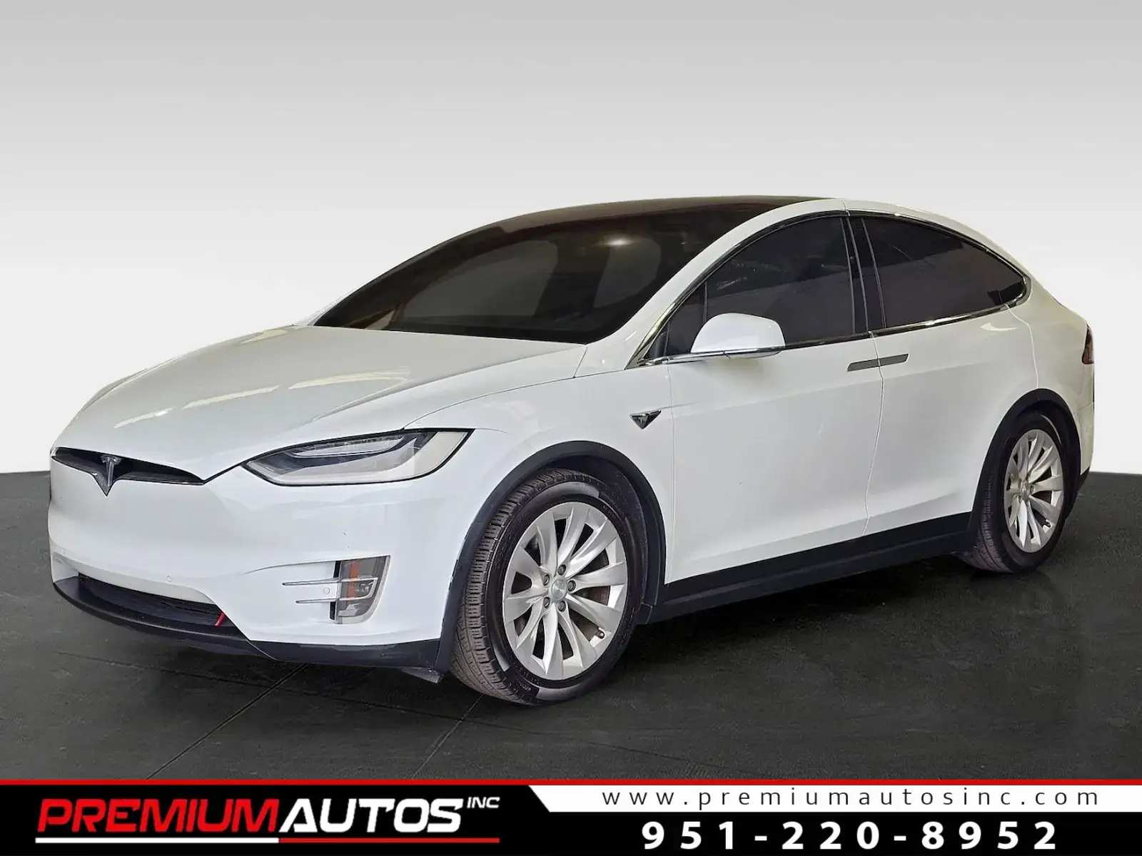 2016 Tesla Model X 75D photo 1