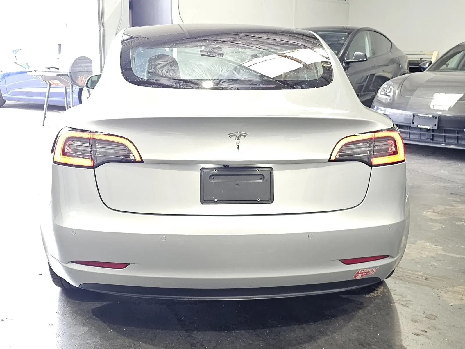2018 Tesla Model 3 Long Range photo 3