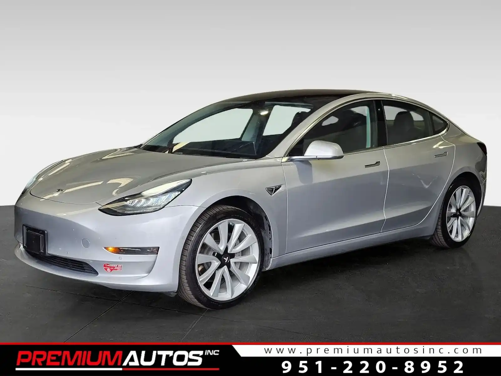 2018 Tesla Model 3 Long Range's photo