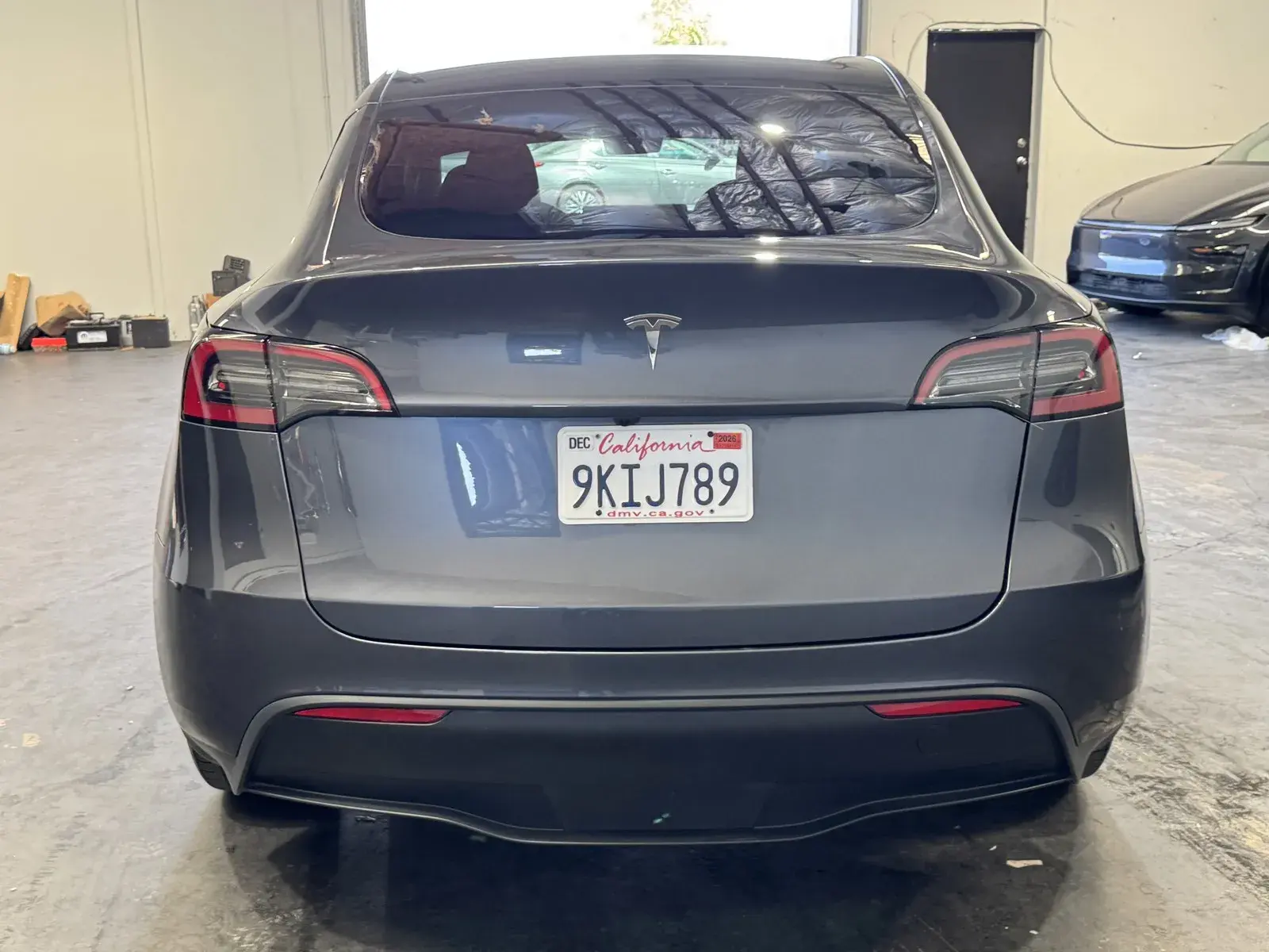 2023 Tesla Model Y Rear Wheel Drive photo 3