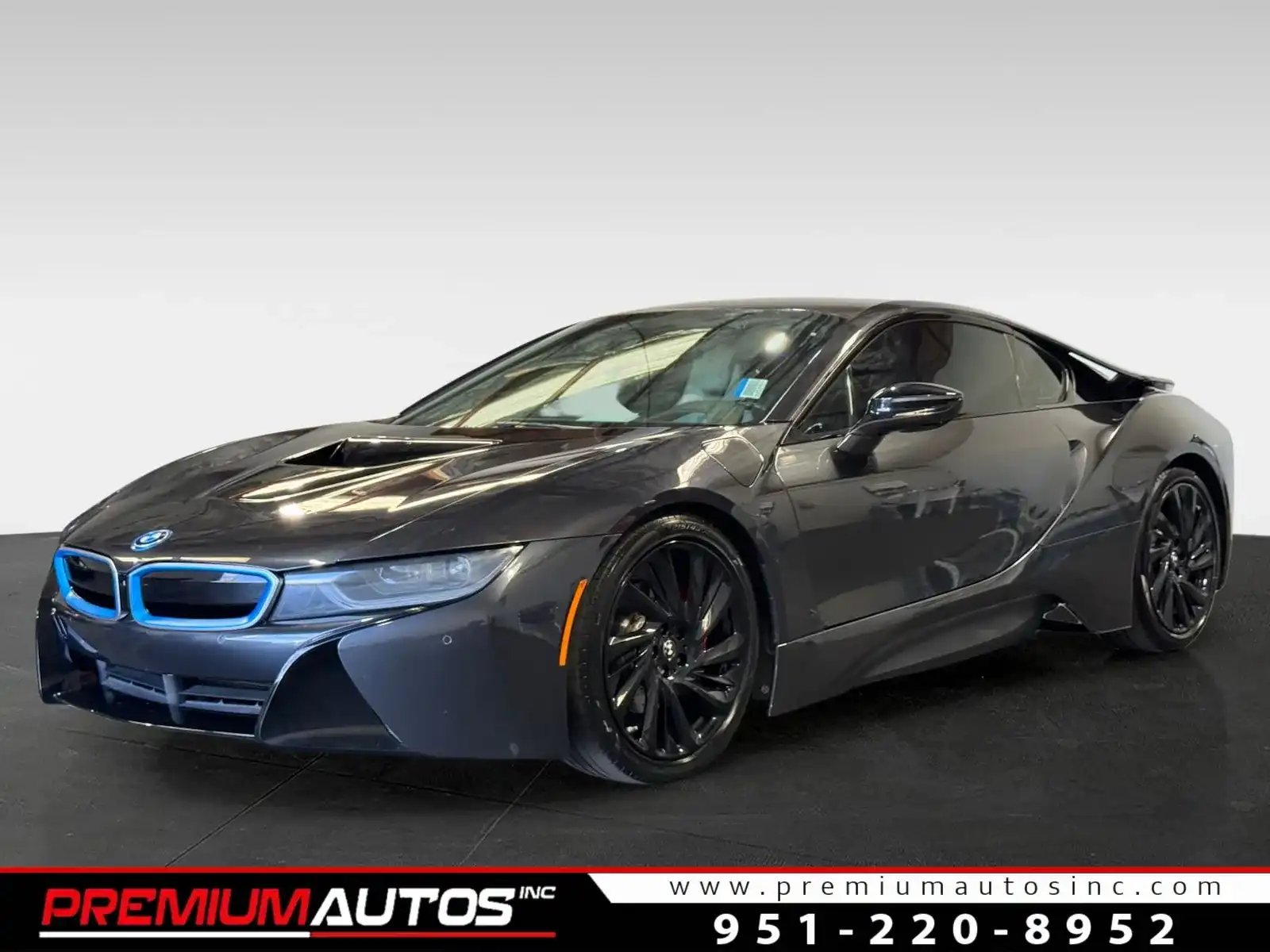 2015 BMW i8's photo