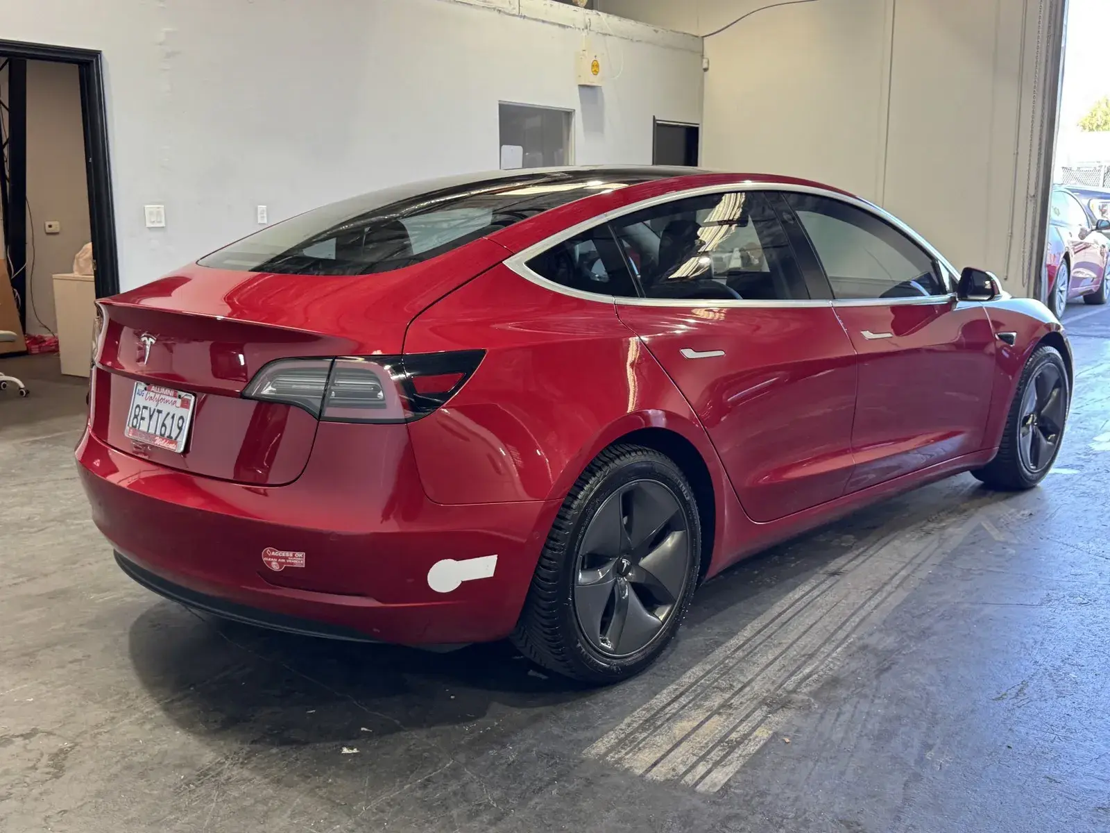 2018 Tesla Model 3 Long Range photo 4