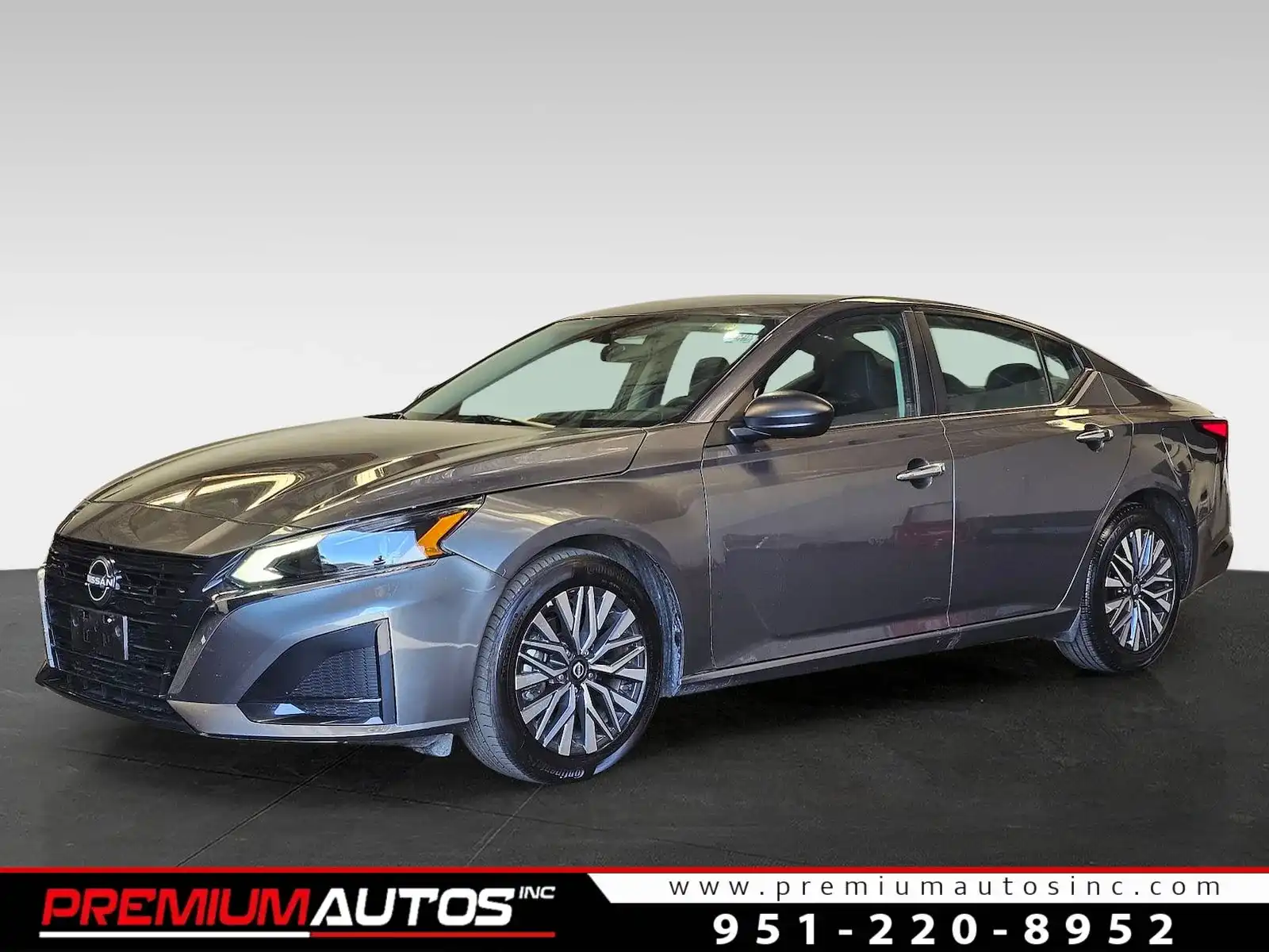 2025 Nissan Altima 2.5 SV's photo
