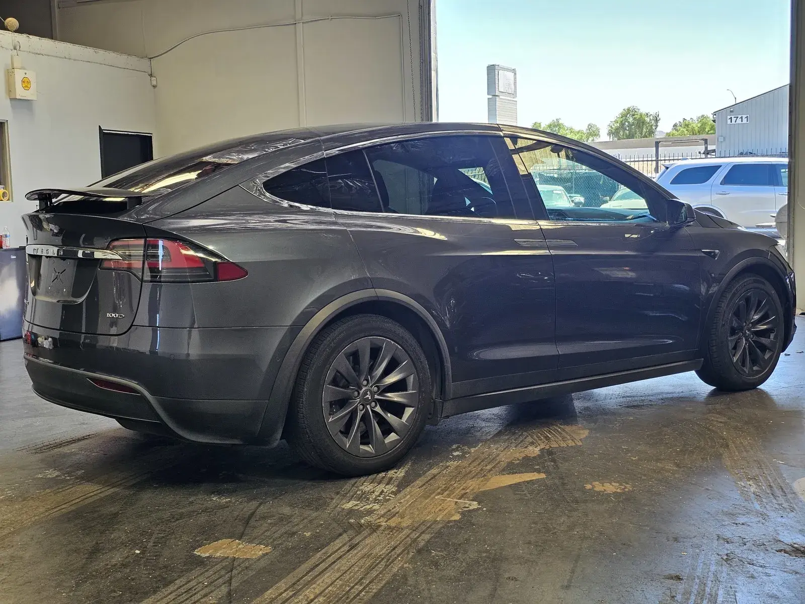 2018 Tesla Model X 100D photo 4
