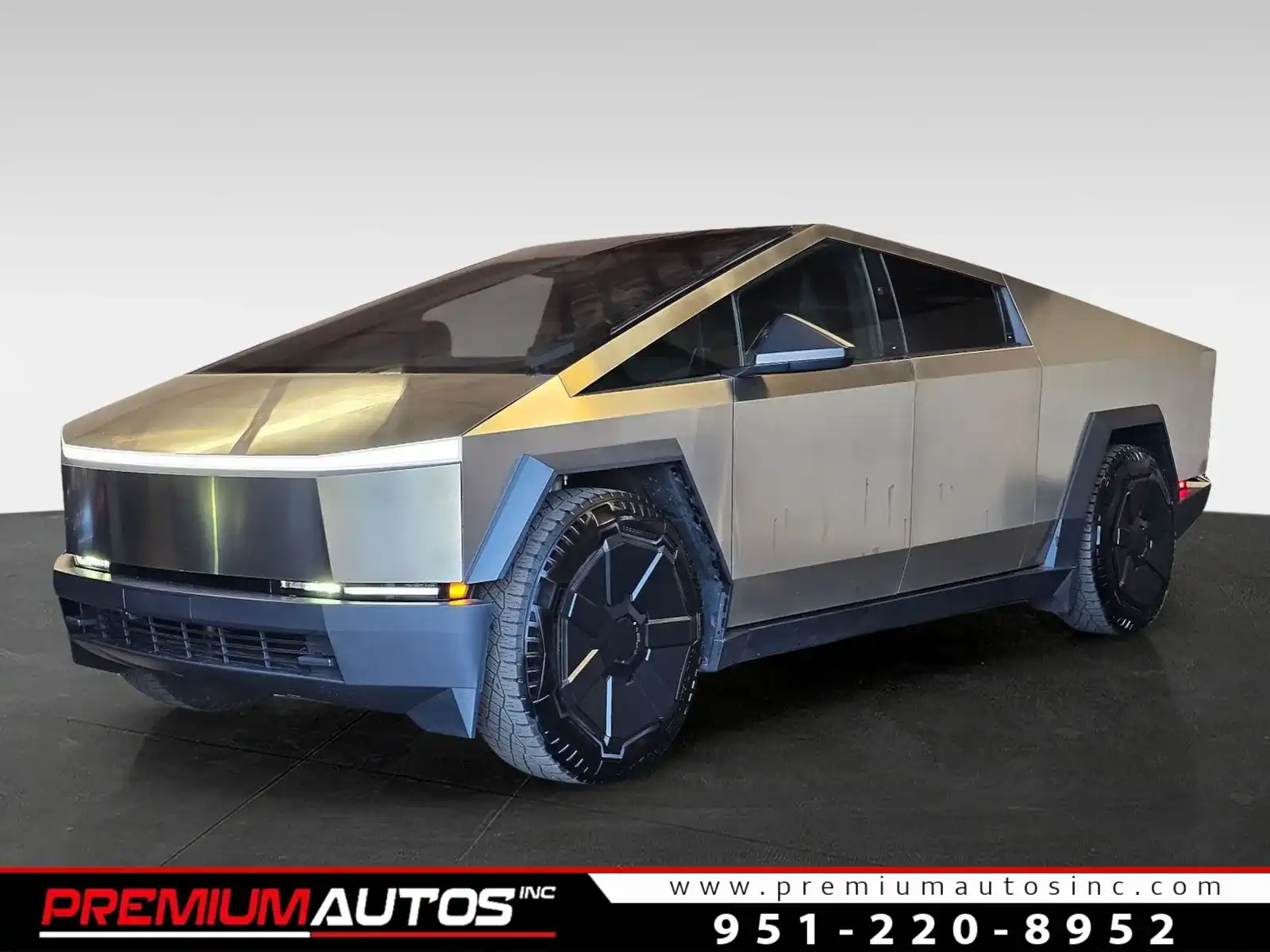 2024 Tesla Cybertruck Cyberbeast's photo