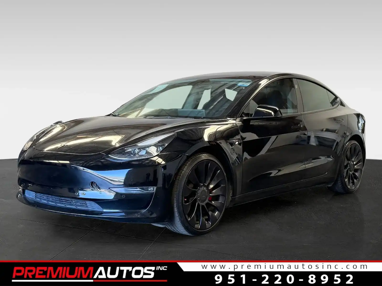 2022 Tesla Model 3 Performance Dual Motor All-Wheel Drive's photo