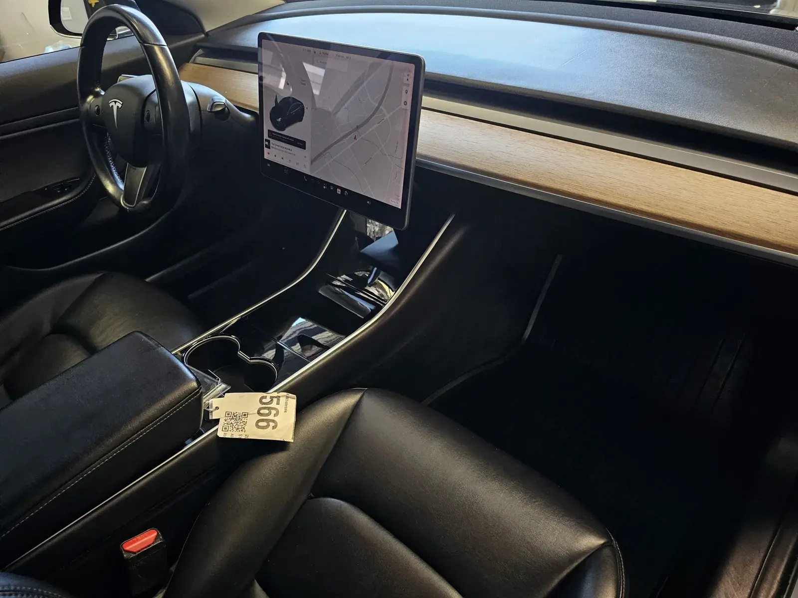 2019 Tesla Model 3 Standard Range Plus photo 5