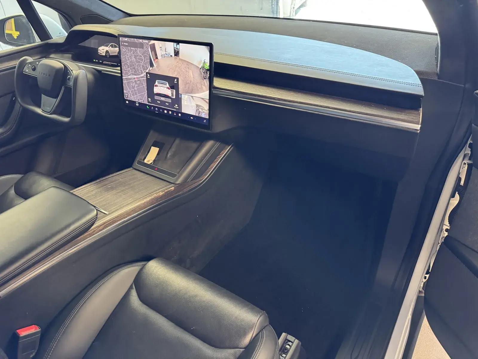 2023 Tesla Model X Long Range photo 5