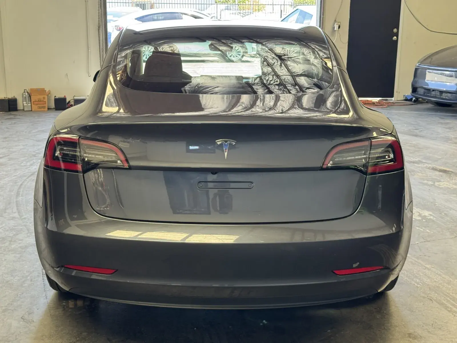 2023 Tesla Model 3 Base photo 3