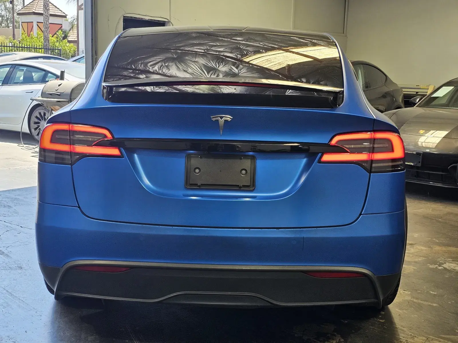 2023 Tesla Model X Long Range photo 3