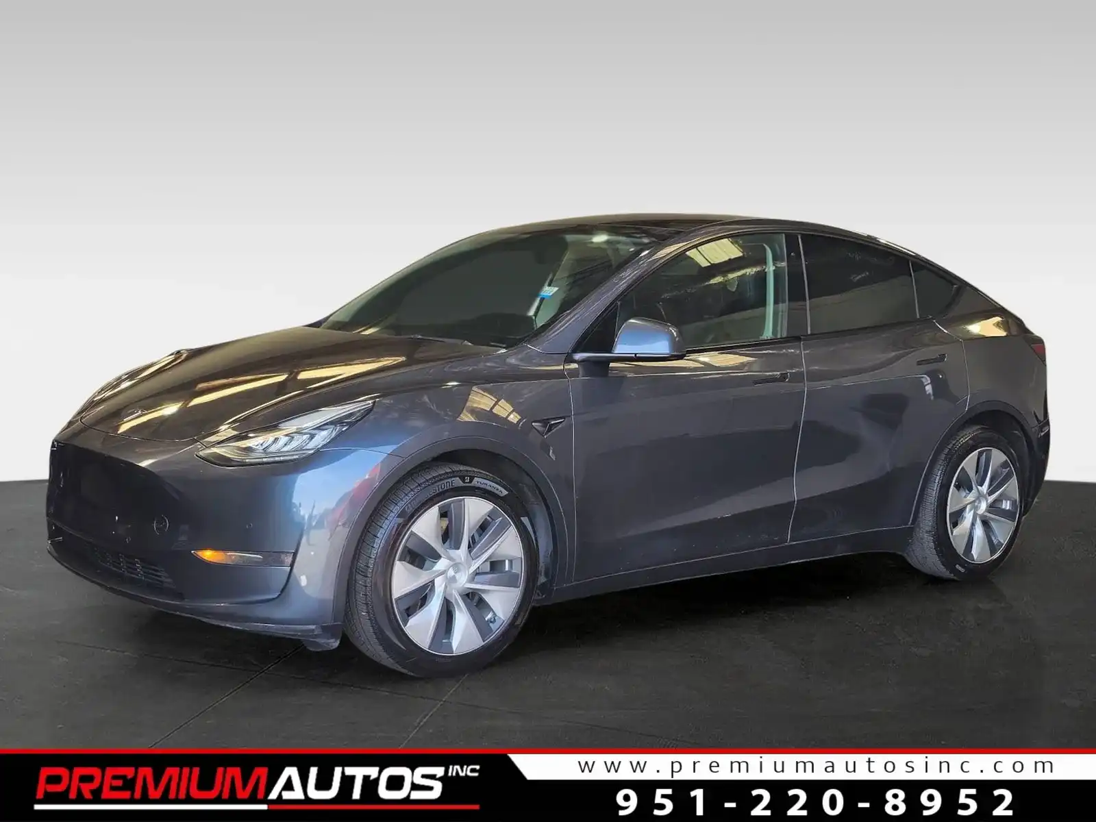 2021 Tesla Model Y Long Range Dual Motor All-Wheel Drive's photo