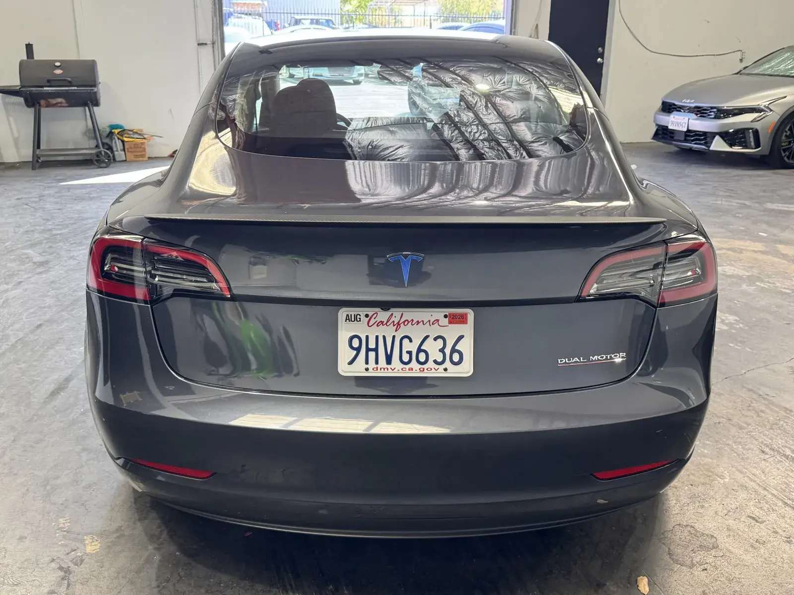 2023 Tesla Model 3 Performance photo 3