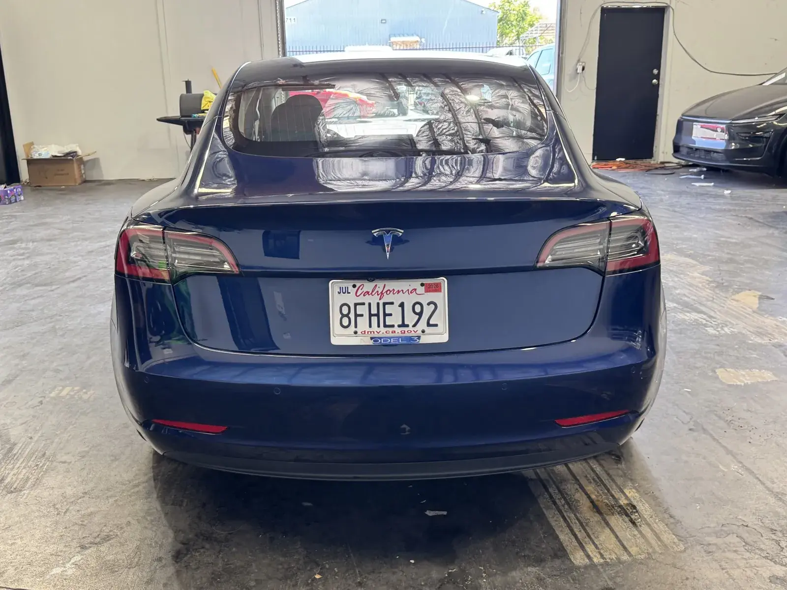 2018 Tesla Model 3 Long Range photo 3