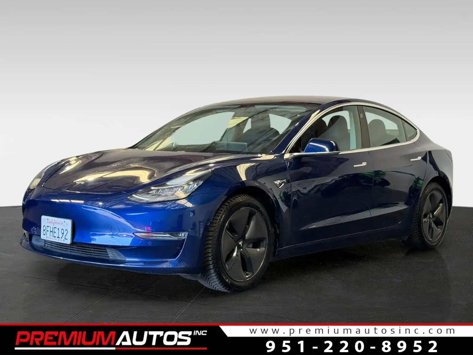 2018 Tesla Model 3 Long Range photo 1