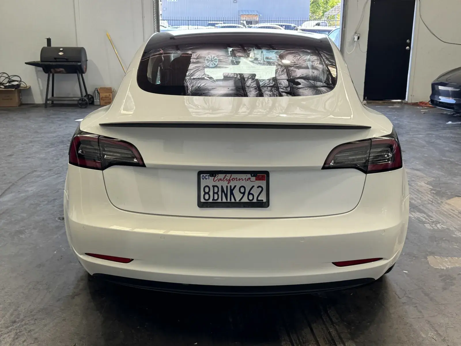 2017 Tesla Model 3 Base photo 3
