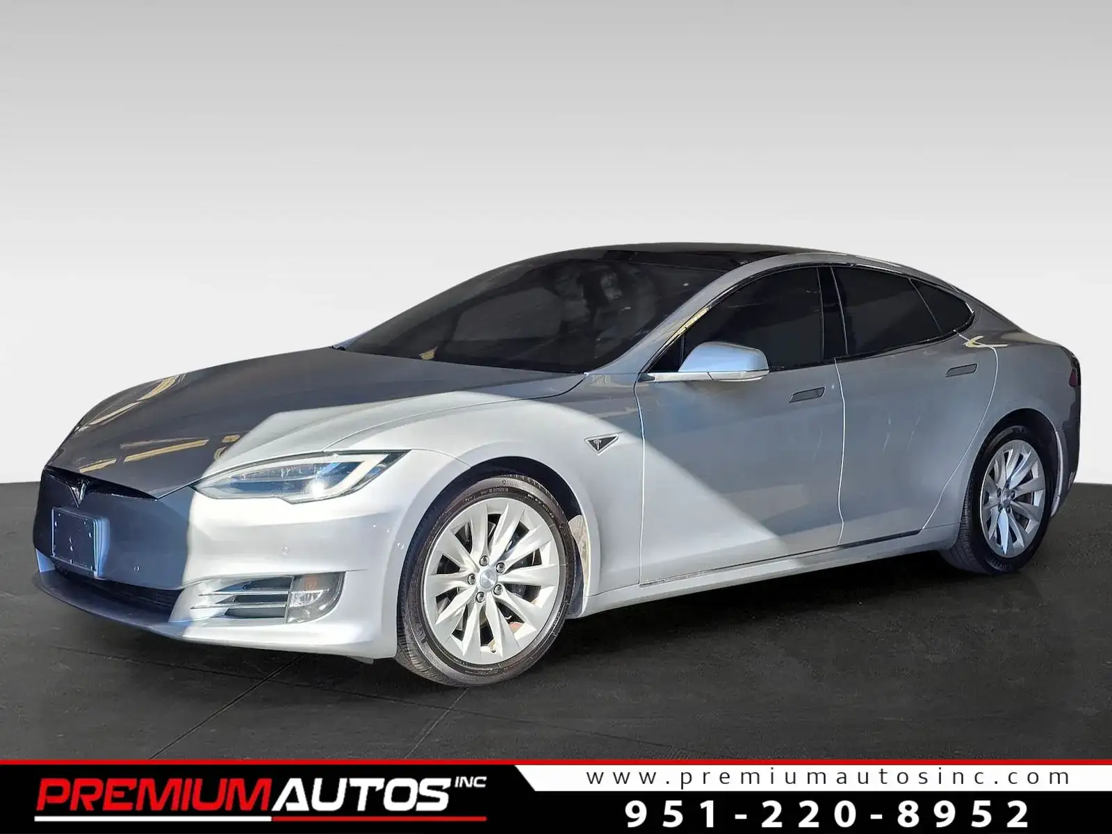 2016 Tesla Model S 75's photo