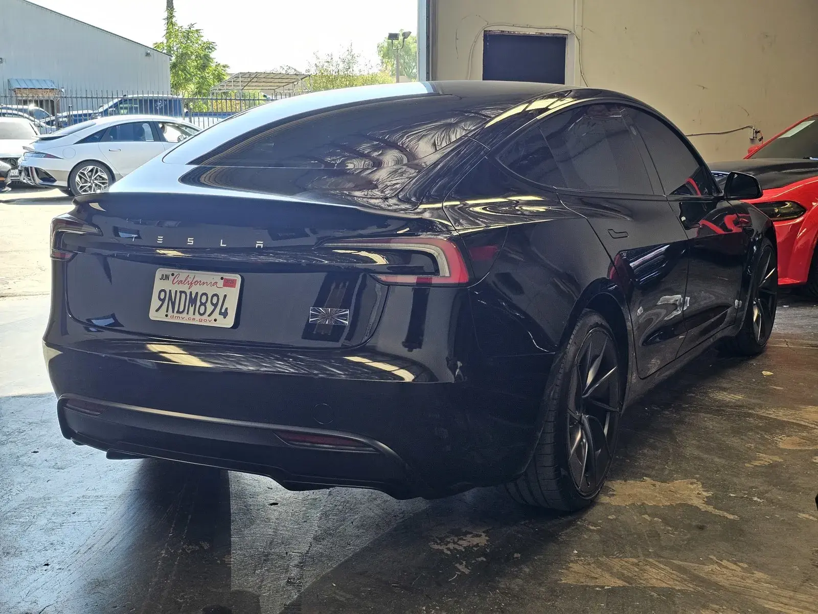 2024 Tesla Model 3 Performance photo 4