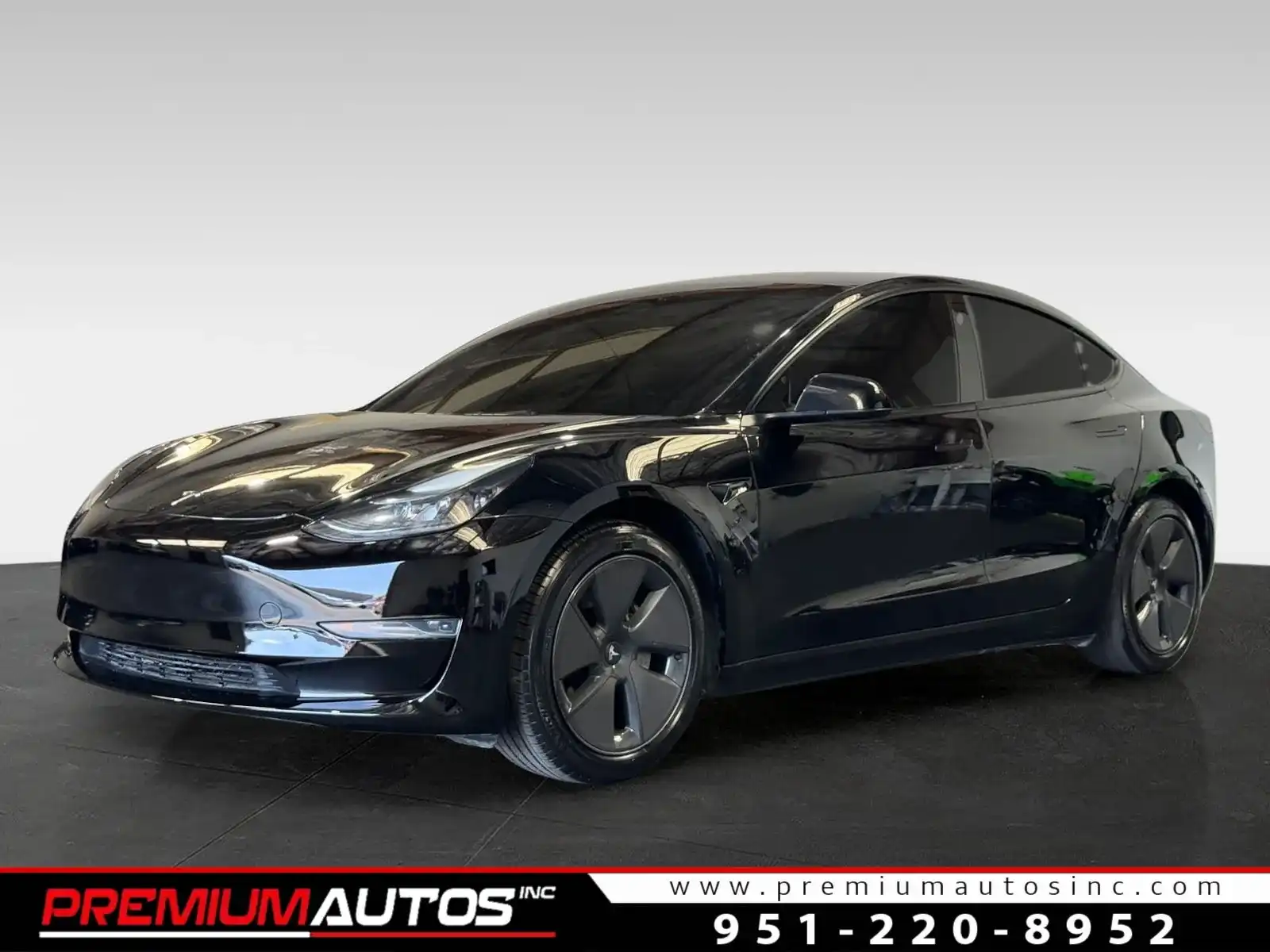 2023 Tesla Model 3 Base's photo