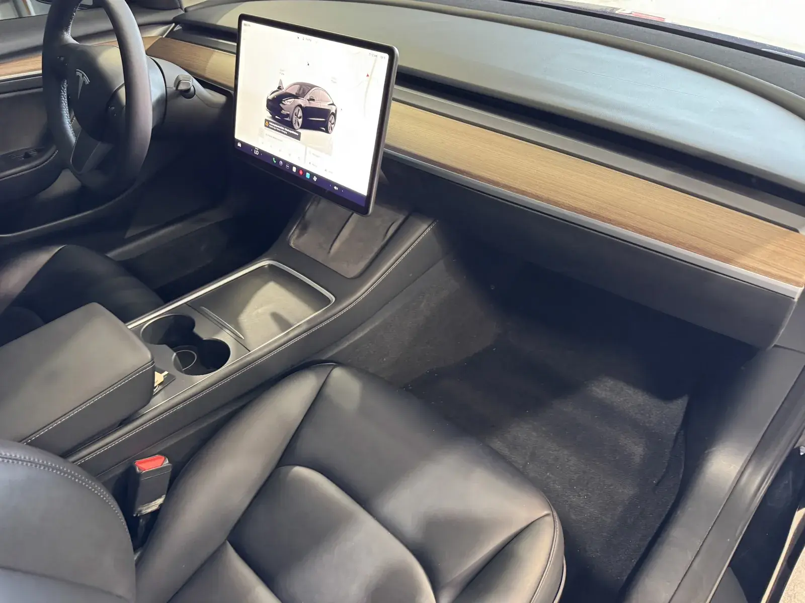 2023 Tesla Model 3 Base photo 5