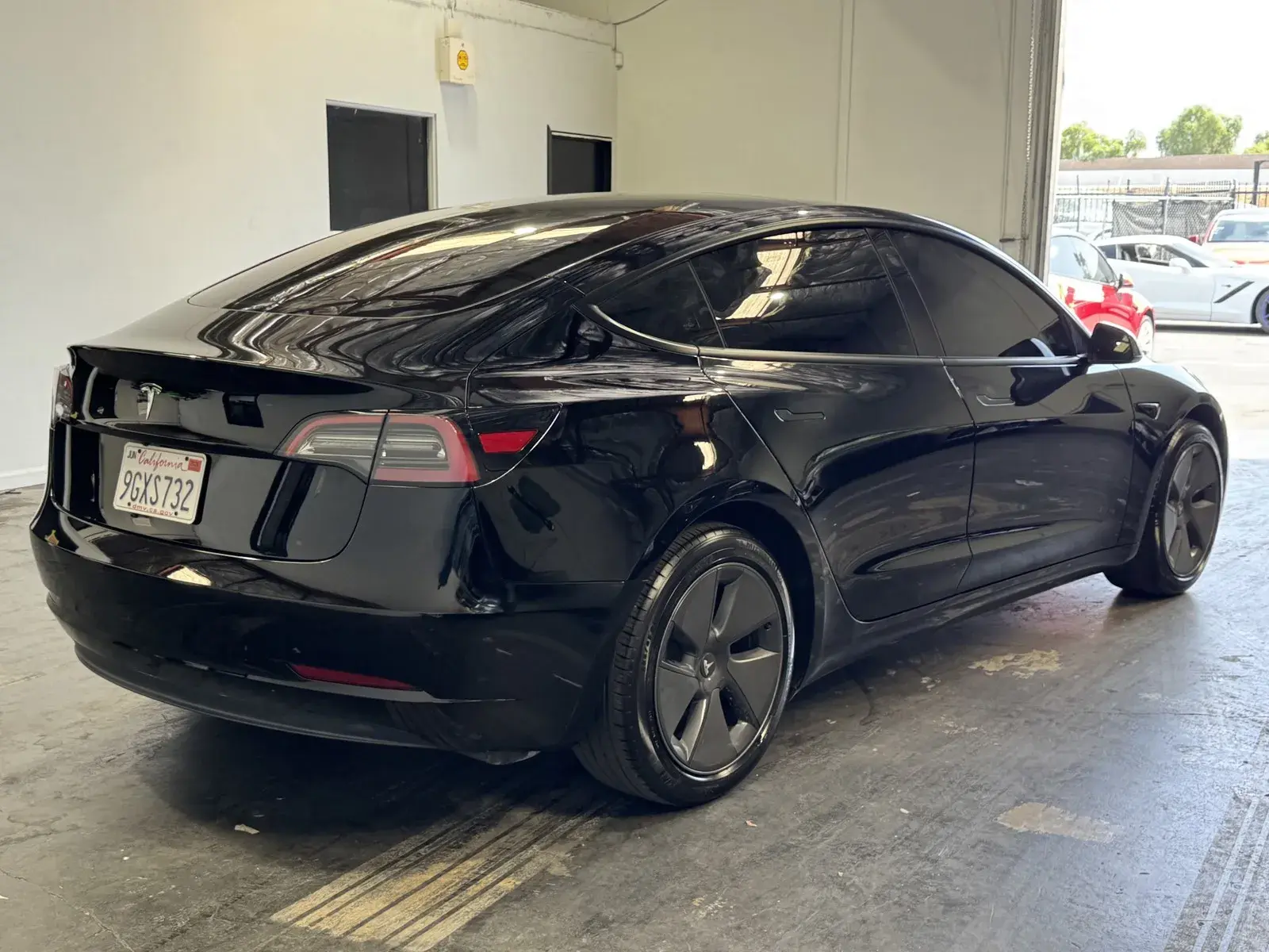 2023 Tesla Model 3 Base photo 4