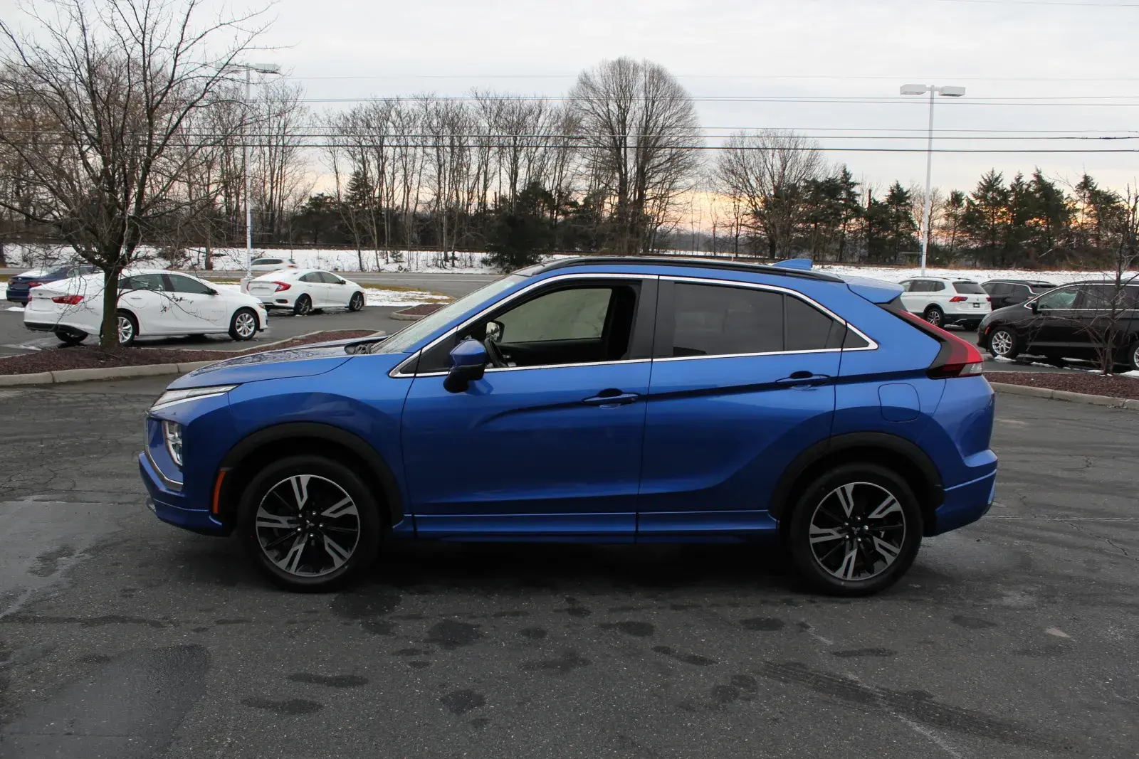 2024 Mitsubishi Eclipse Cross SEL S-AWC photo 5