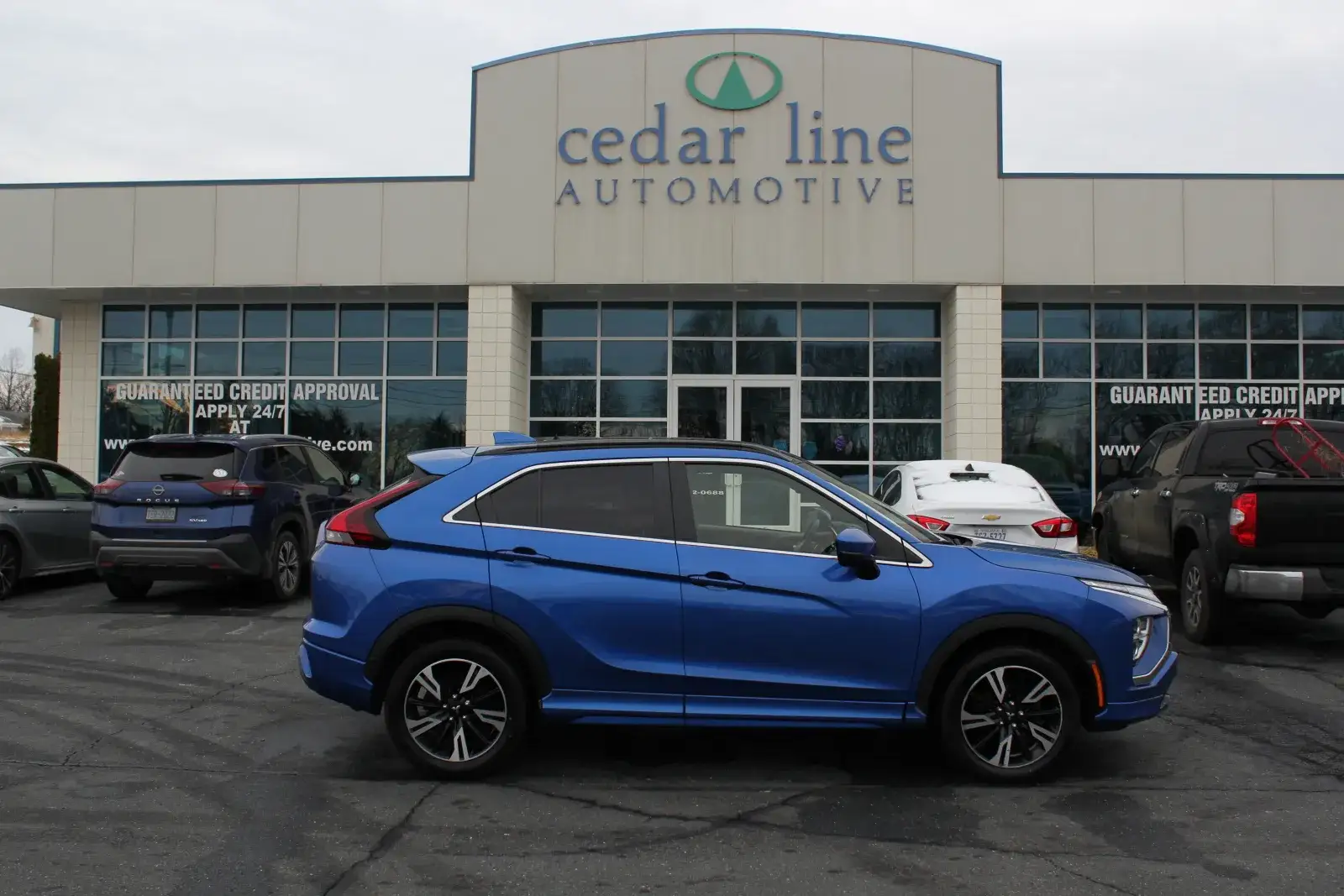 2024 Mitsubishi Eclipse Cross SEL S-AWC photo 1