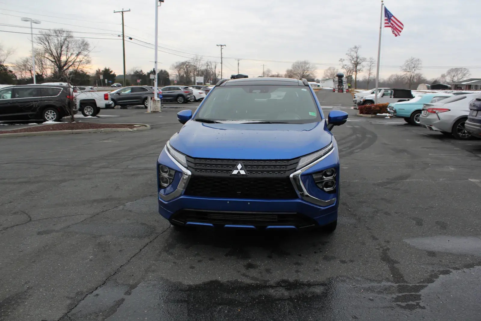 2024 Mitsubishi Eclipse Cross SEL S-AWC photo 3
