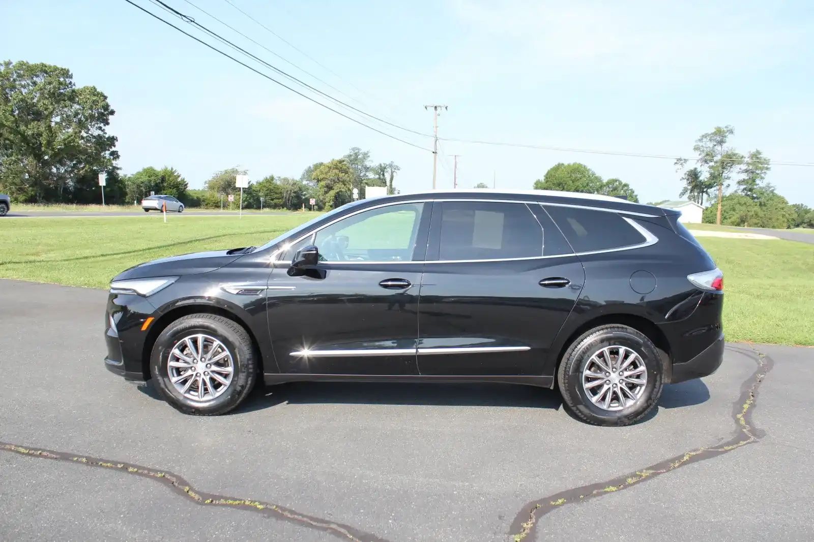 2022 Buick Enclave Premium's photo