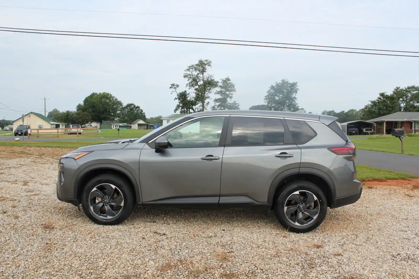 2024 Nissan Rogue SV AWD's photo