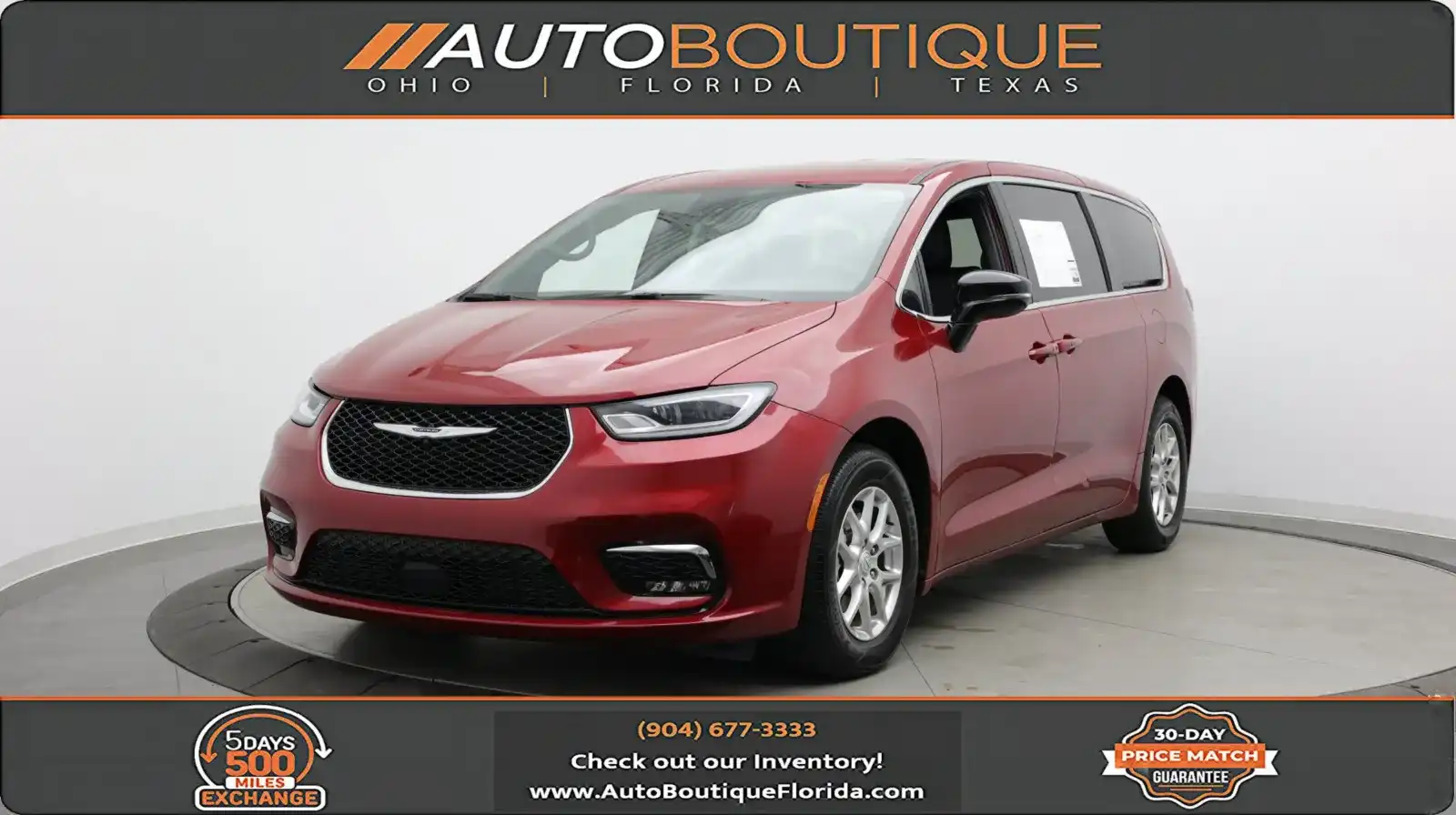 2026 Chrysler Pacifica Select's photo