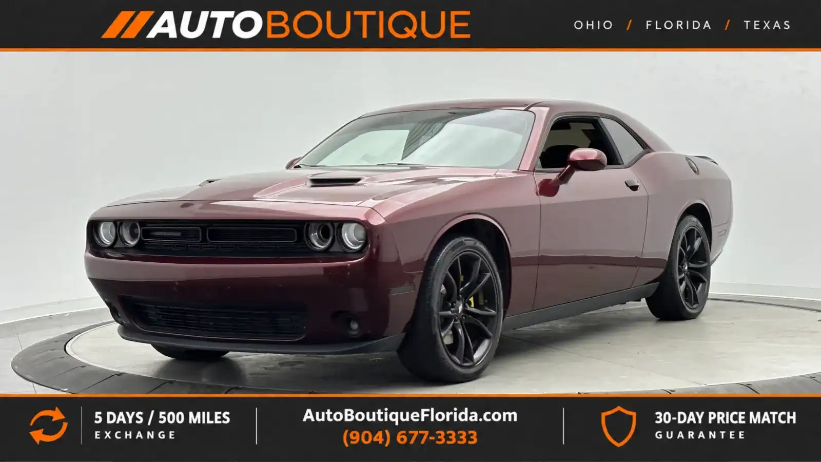 2018 Dodge Challenger SXT Plus's photo