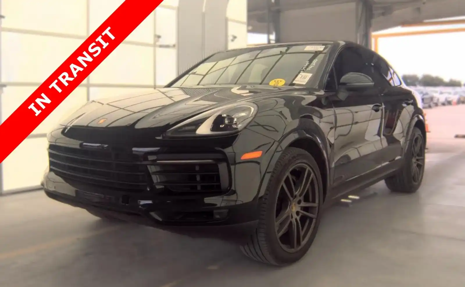 2023 Porsche Cayenne Base's photo