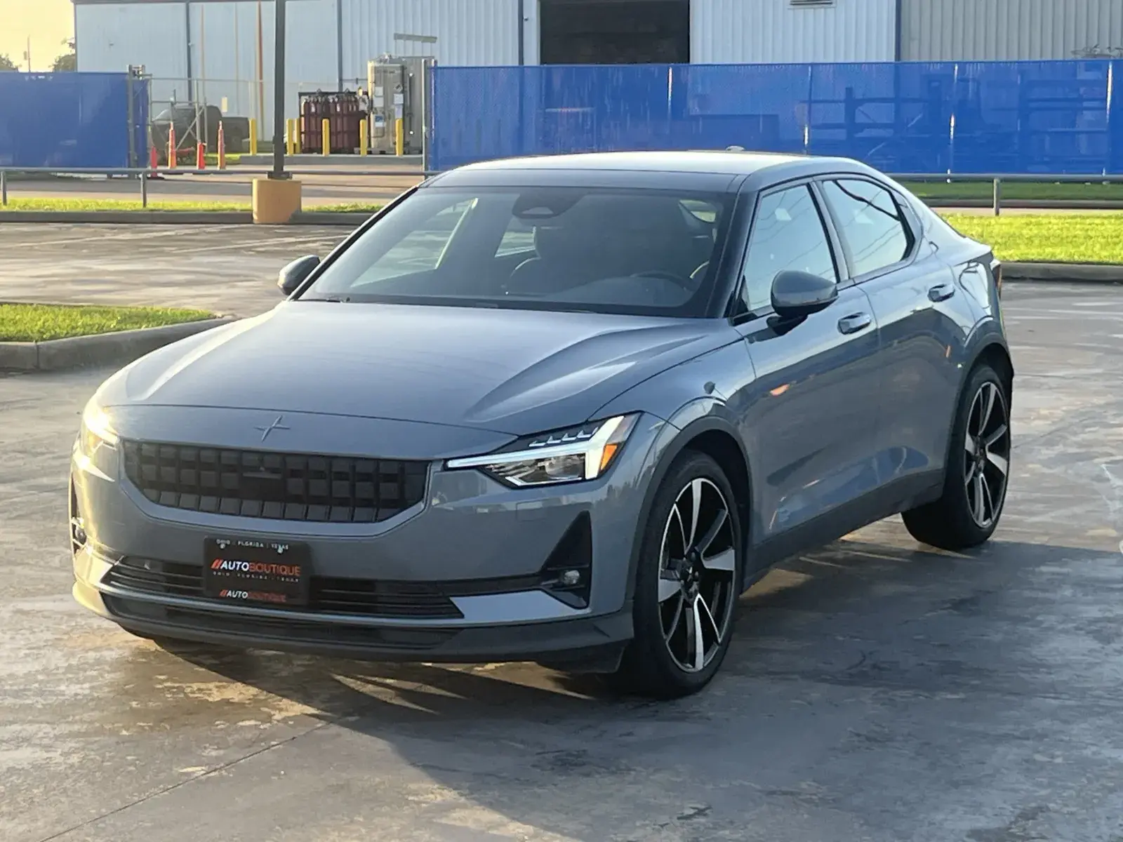 2021 Polestar 2 Pilot Plus photo 3