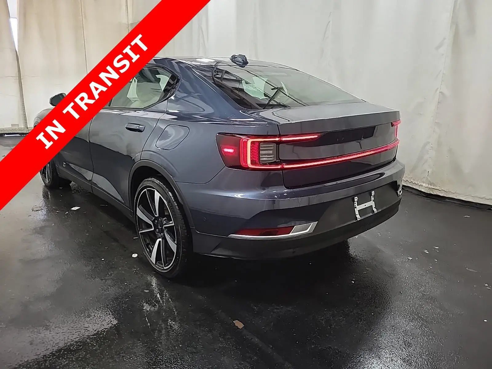 2021 Polestar 2 Pilot Plus photo 3