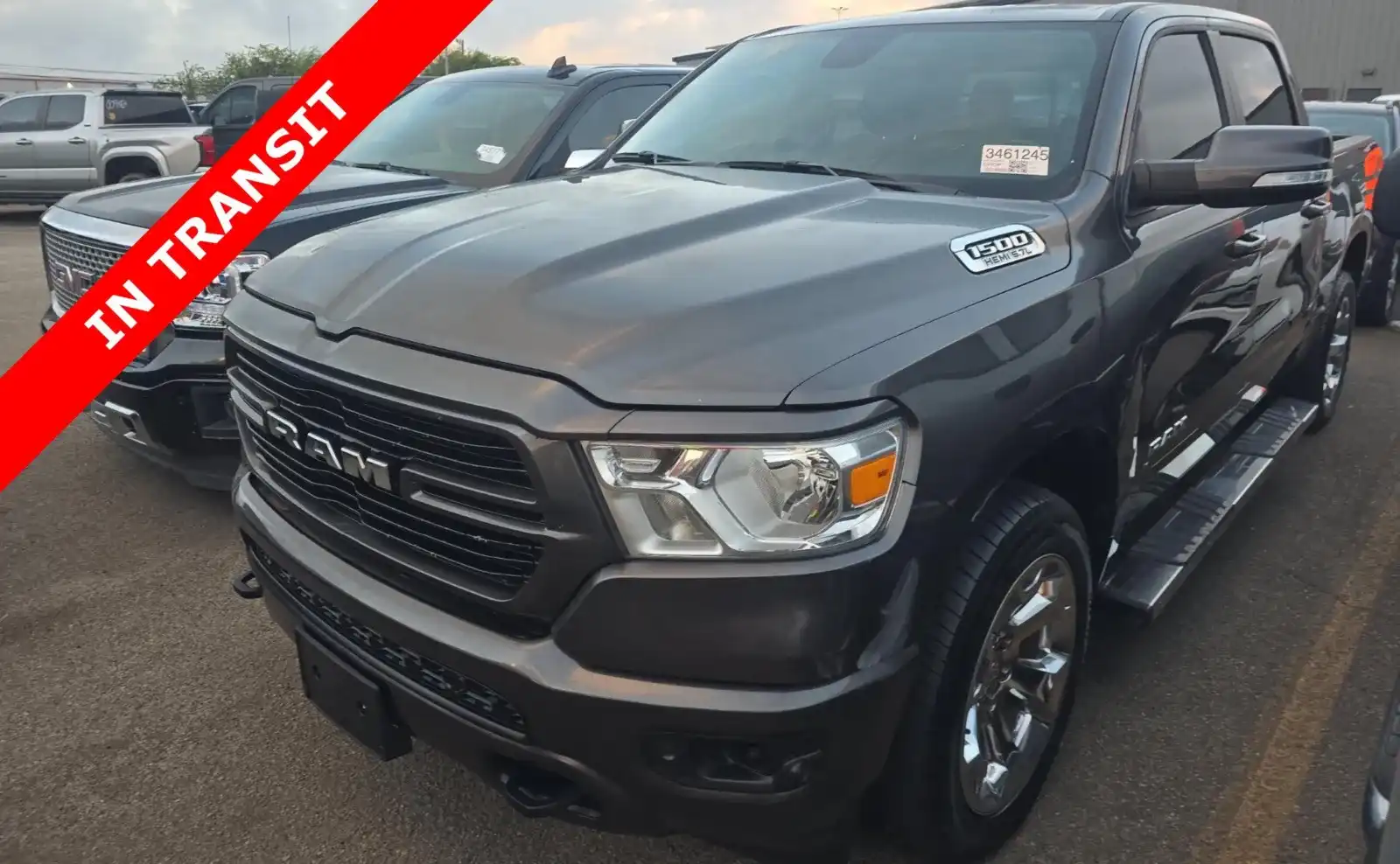 2020 RAM 1500 Big Horn/Lone Star 4WD Crew Cab 5'7's photo