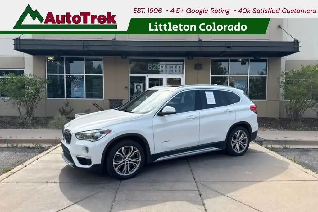 2017 BMW X1 xDrive28i's photo