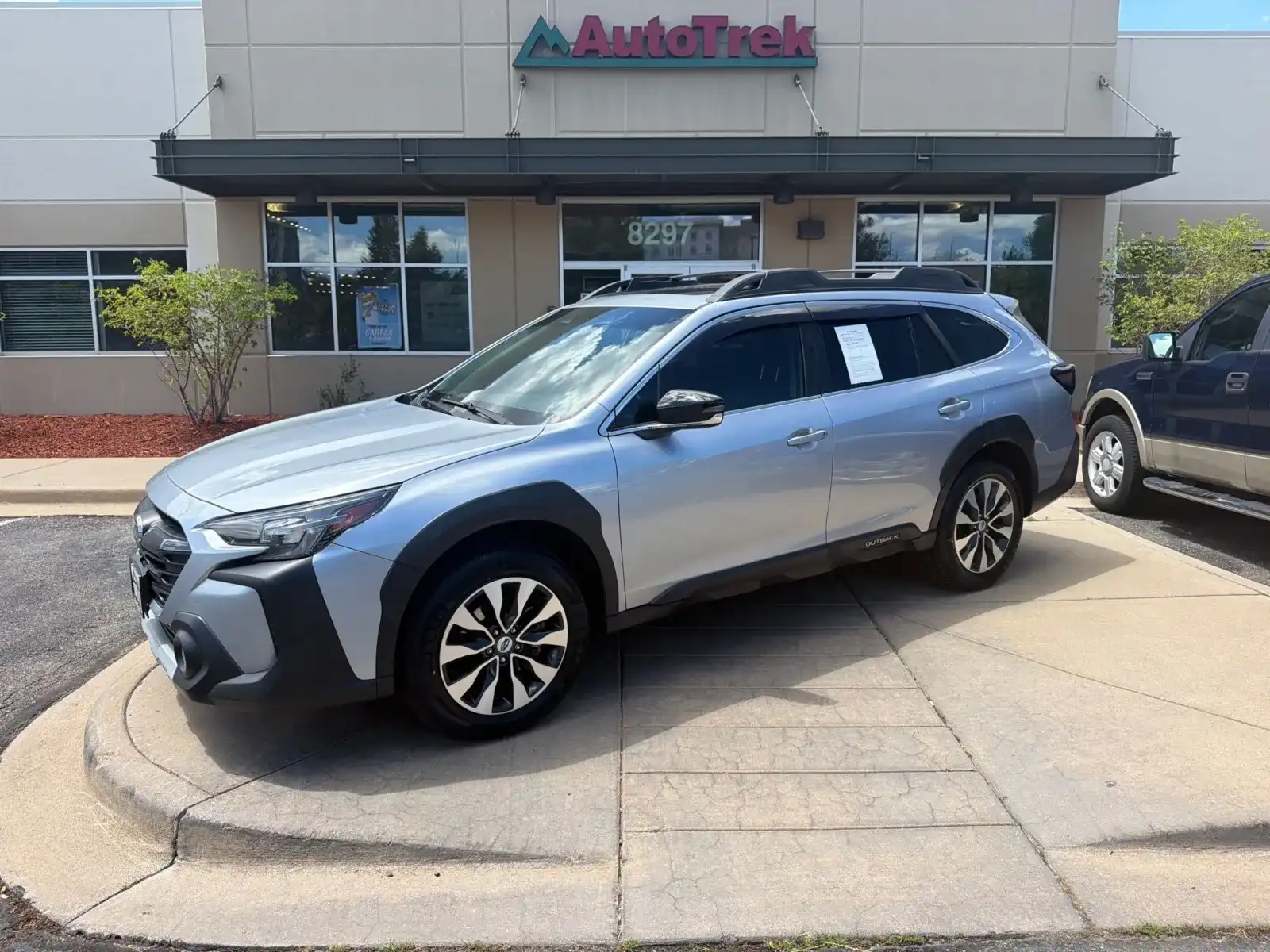 2024 Subaru Outback Limited XT's photo
