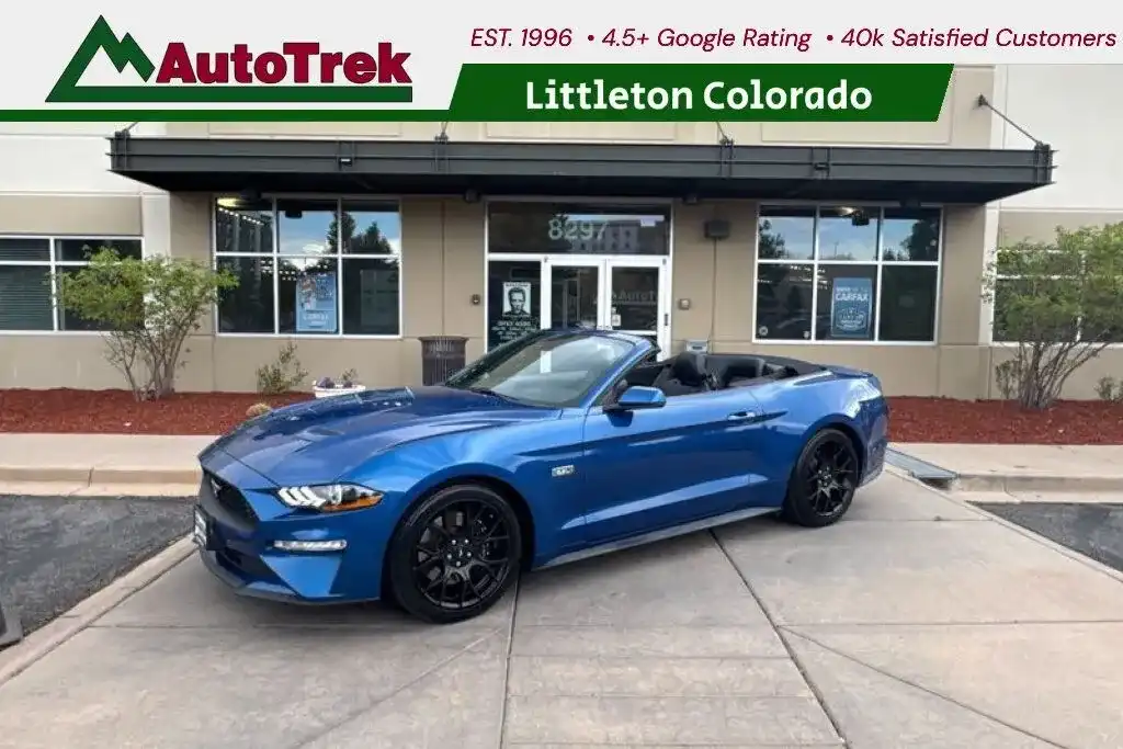 2018 Ford Mustang EcoBoost Convertible Premium's photo