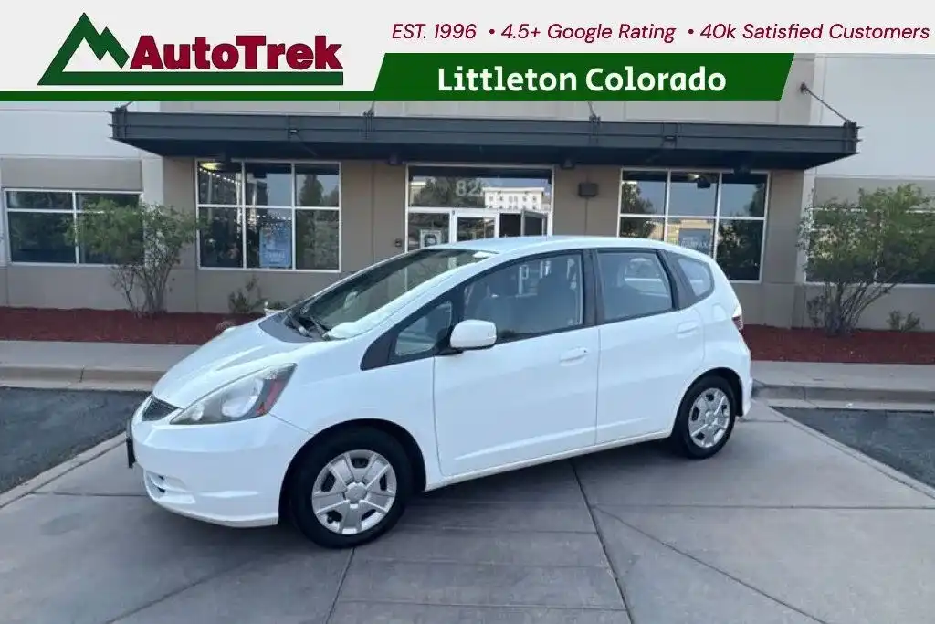 2013 Honda Fit Base's photo
