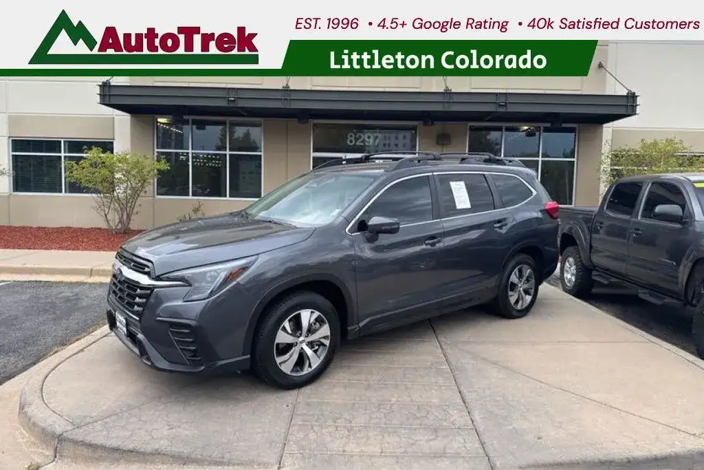 2023 Subaru Ascent Premium 8 Passenger's photo
