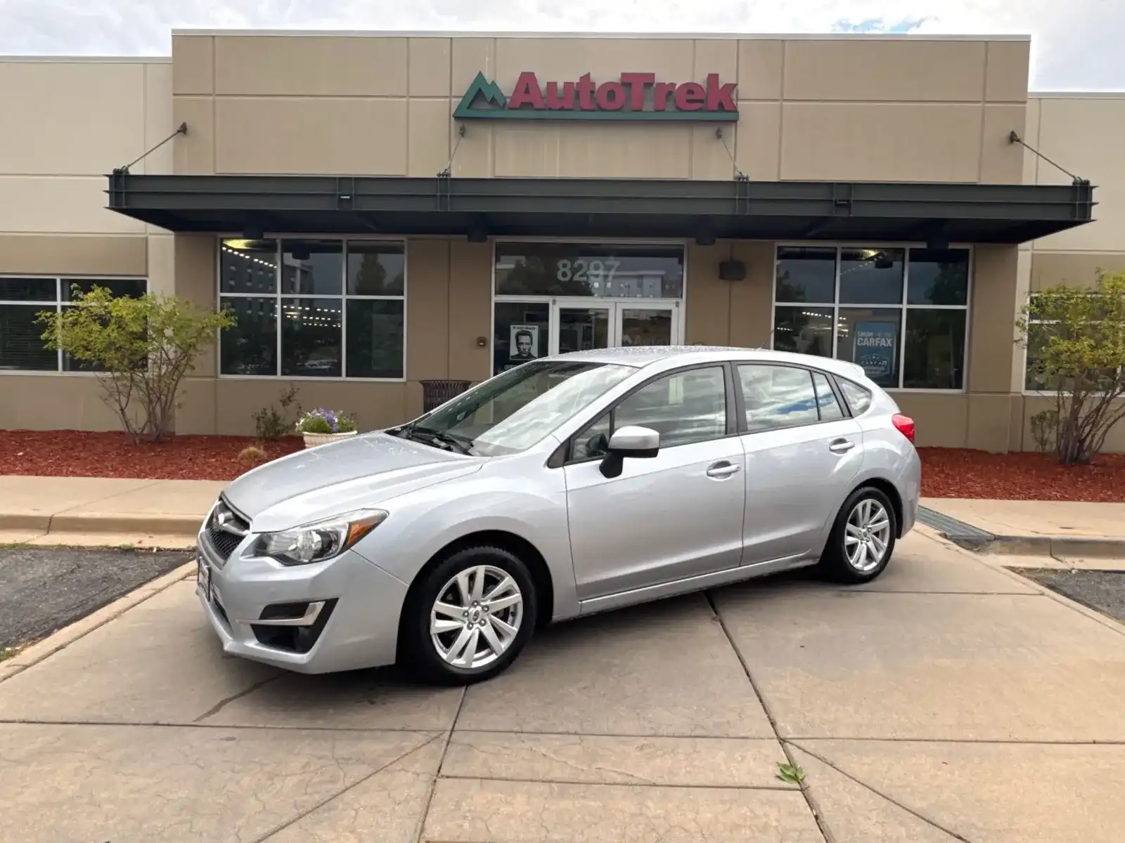 2016 Subaru Impreza 2.0i Premium Auto PZEV's photo